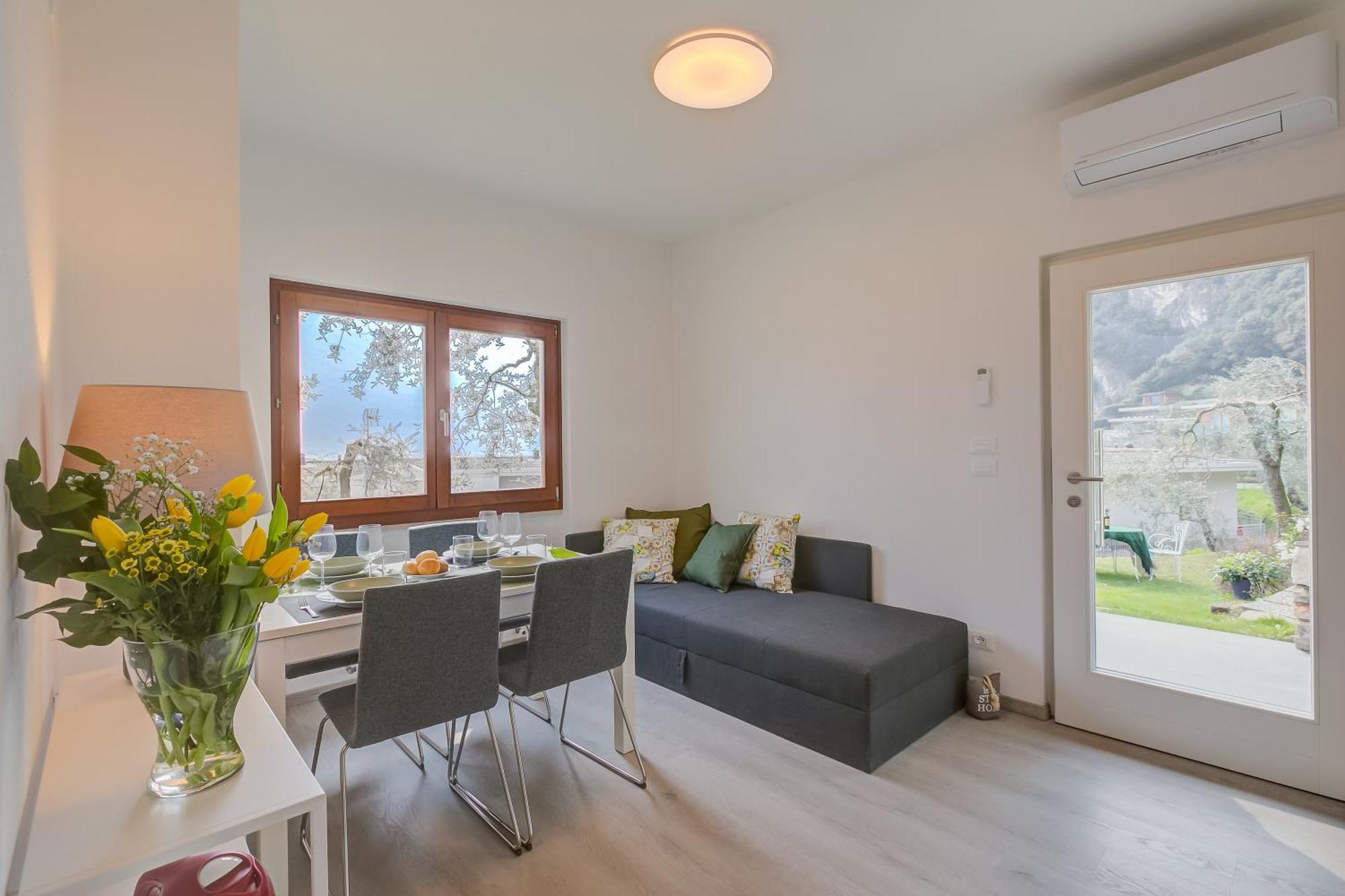 Relais Nanzello Garda Living 1 And 2 Villa Limone sul Garda Dış mekan fotoğraf
