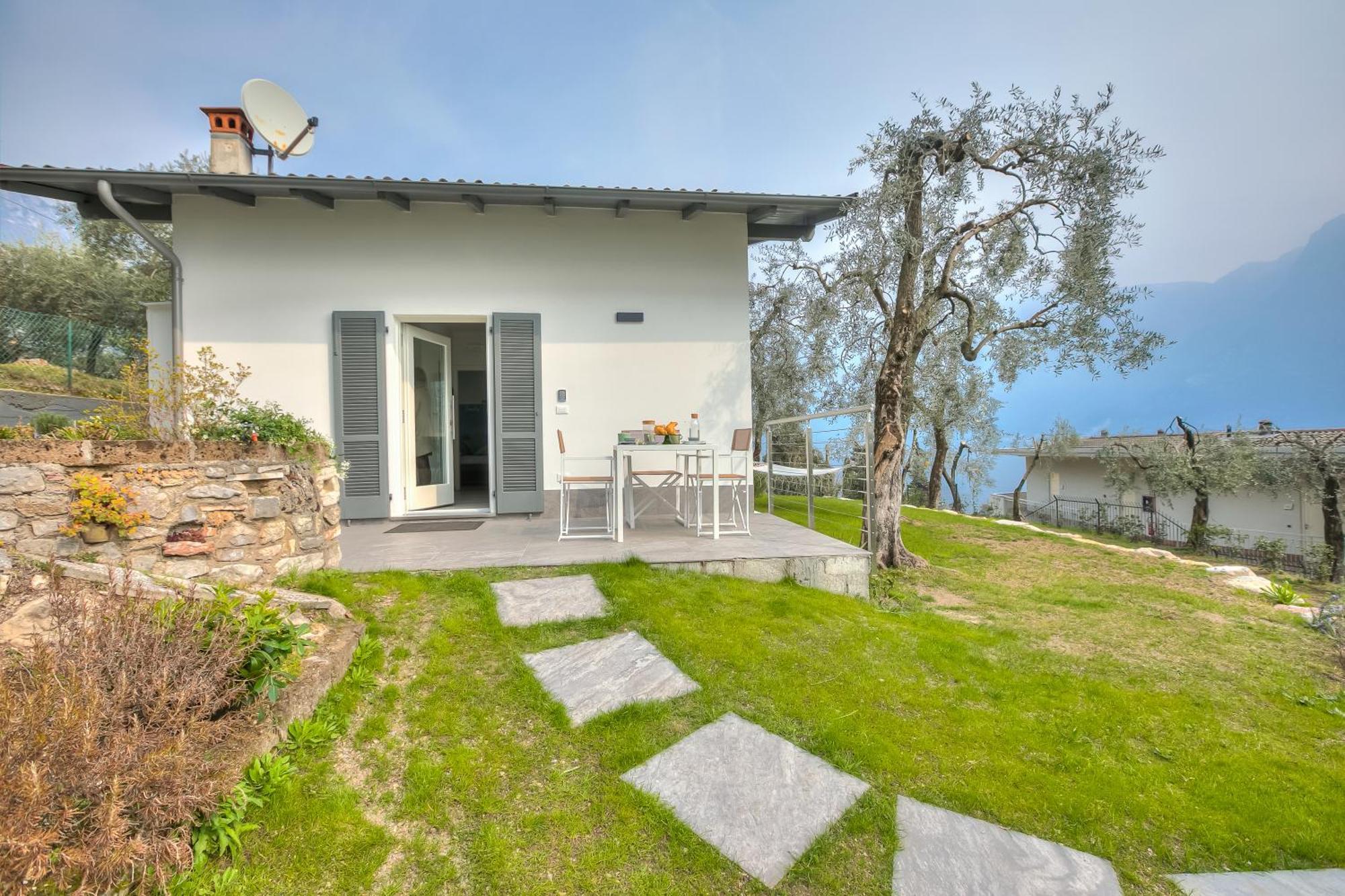 Relais Nanzello Garda Living 1 And 2 Villa Limone sul Garda Dış mekan fotoğraf