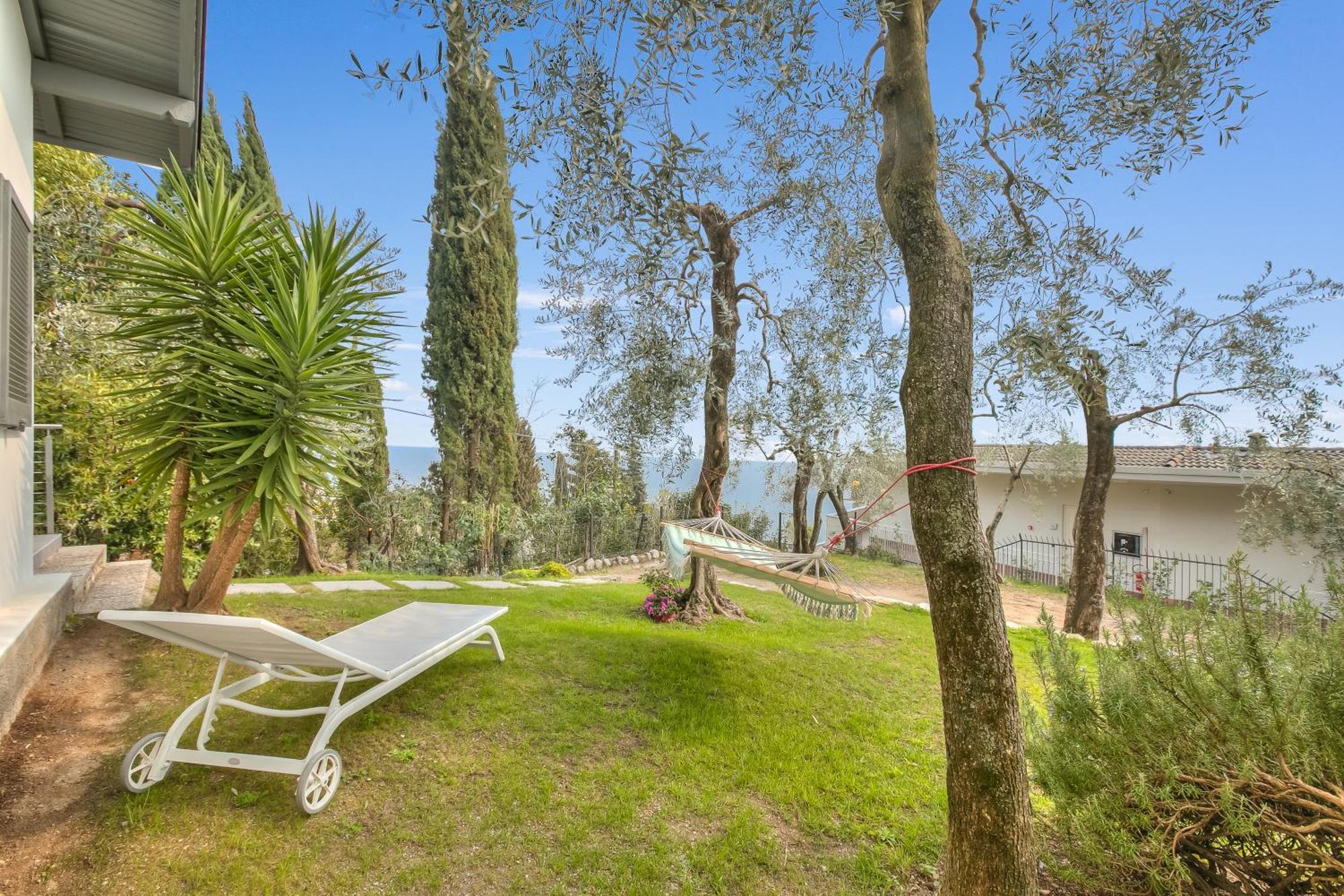 Relais Nanzello Garda Living 1 And 2 Villa Limone sul Garda Dış mekan fotoğraf